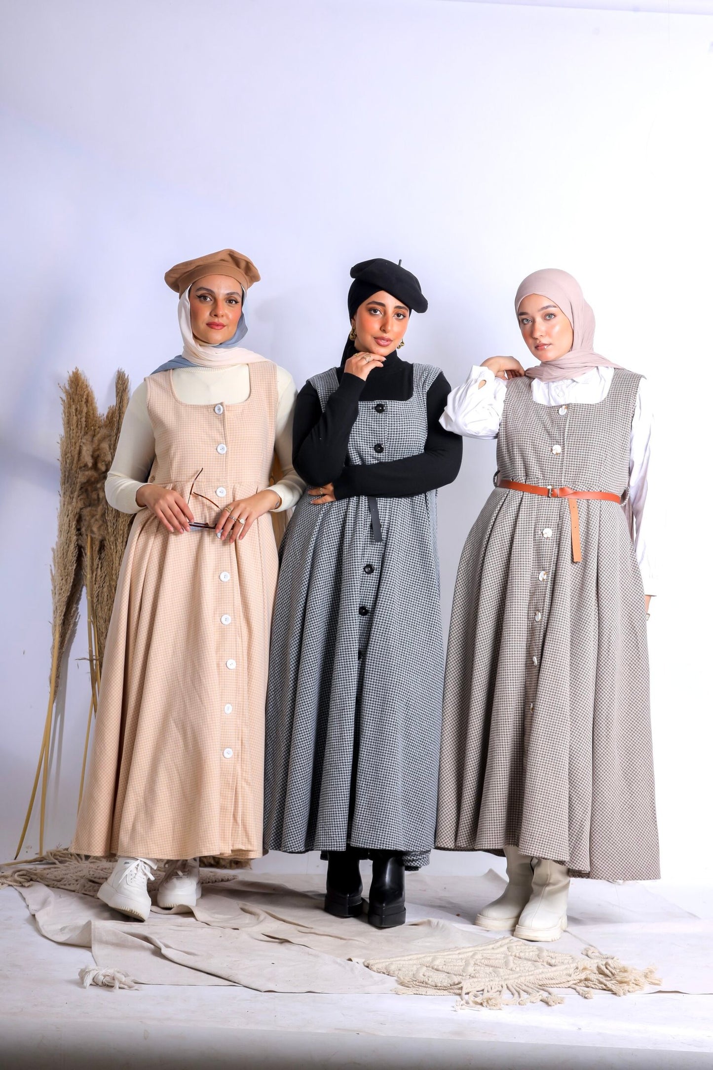 Sleeveless Careaux dress