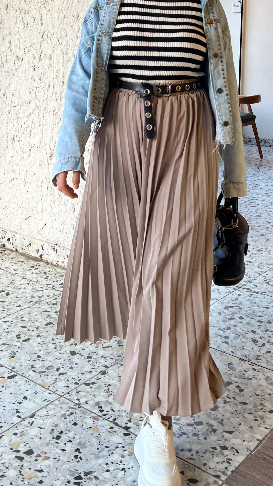 Pleated skirt