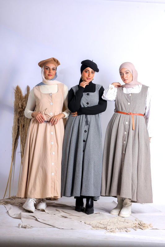 Sleeveless Careaux dress