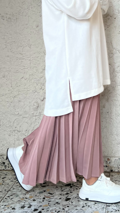 Pleated skirt