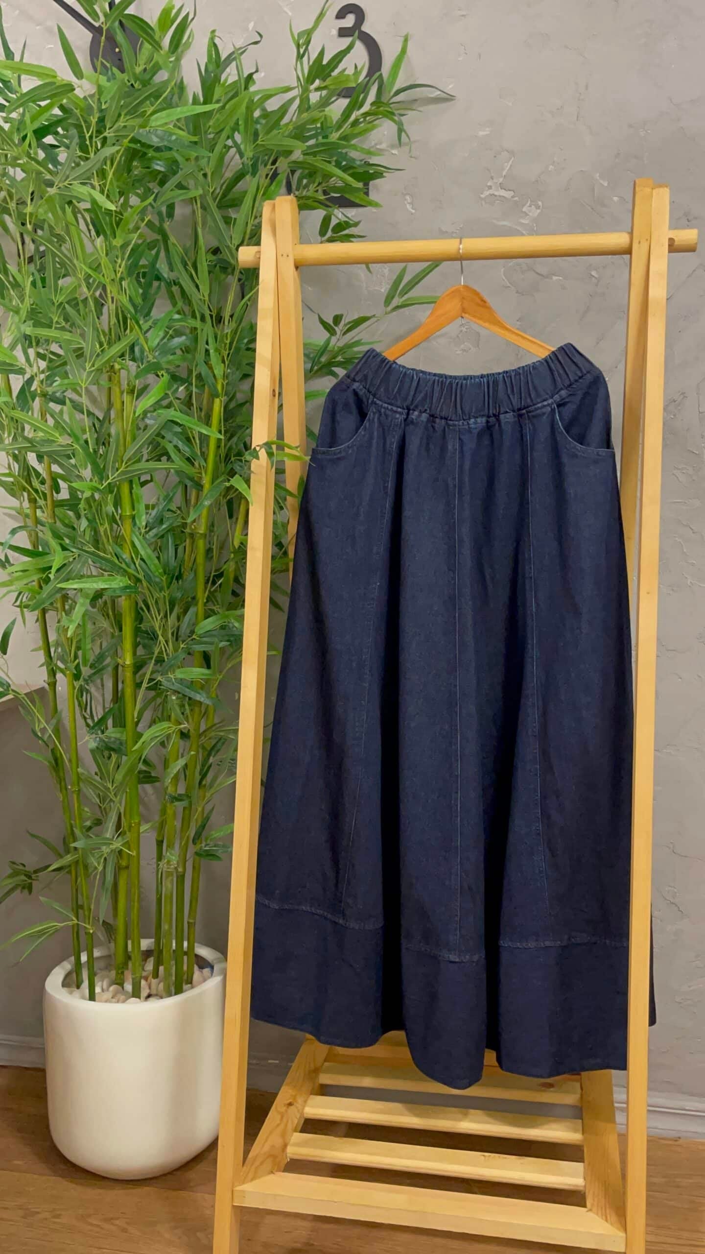 Denim skirt