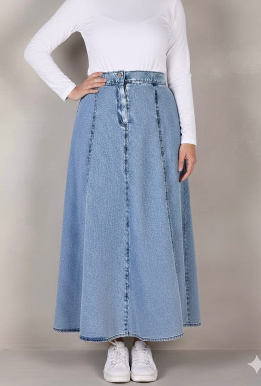 Effortless denim skirt