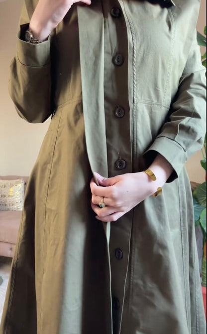 Passant gaberdine dress
